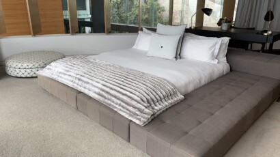 The master bedroom in the Pentagon Villa Cape Town The master bedroom in the Pentagon Villa Cape Town